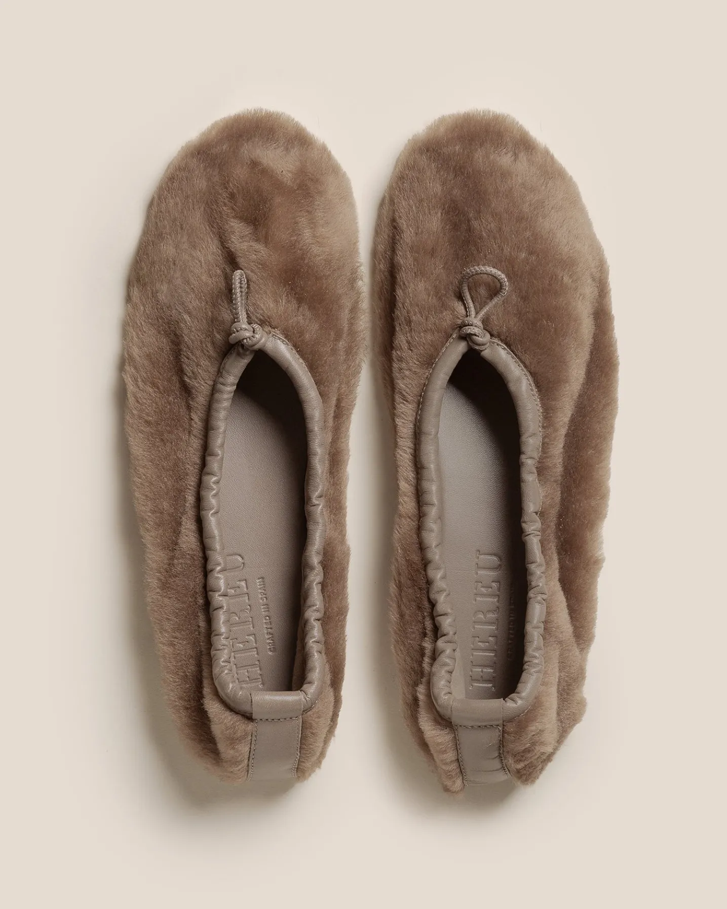 PUNTERA SHEARLING